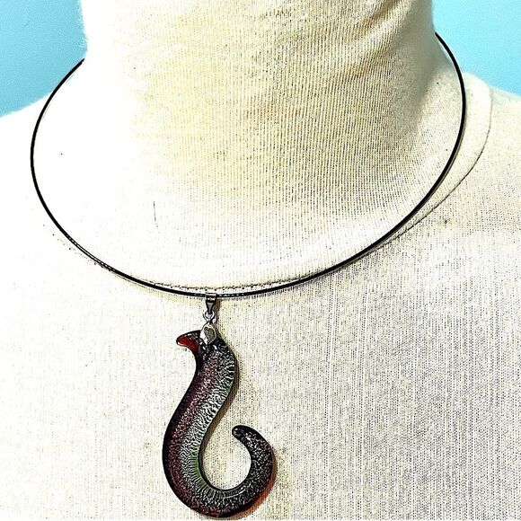 Handmade Hawaiian Fishhook Glass Pendant Necklace Magnetic Clasp - Picture 1 of 4